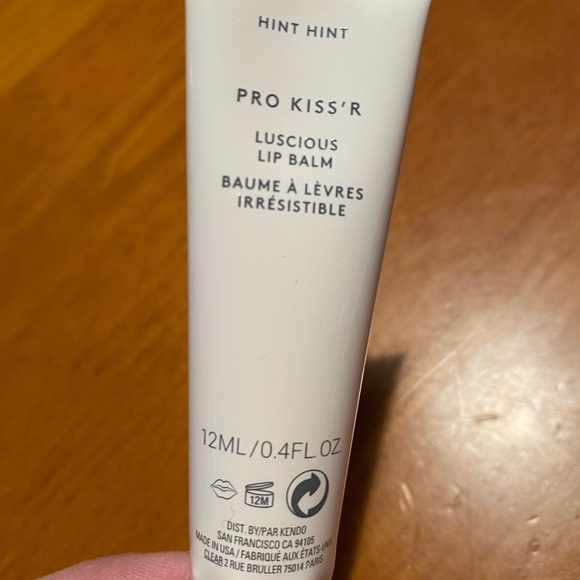 Fenty Beauty Pro Kiss’r Luscious Lip Balm - Picture 9 of 16